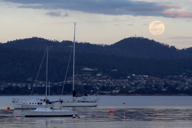 Moon rising over Hobart, Australia. Image: Robert Cianflone/Getty Images